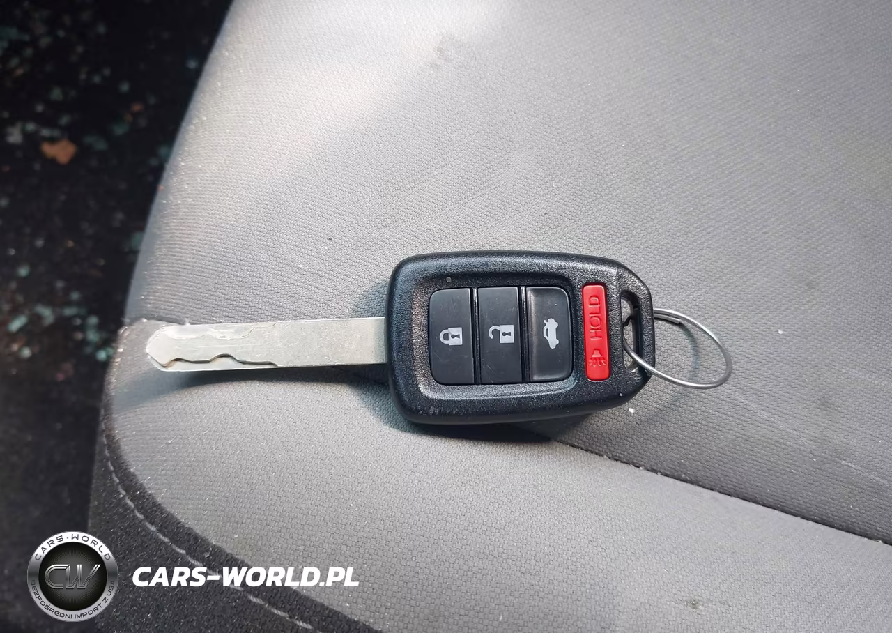 2018 Honda Civic Lx VIN:2HGFC4B52JH306813 - 11