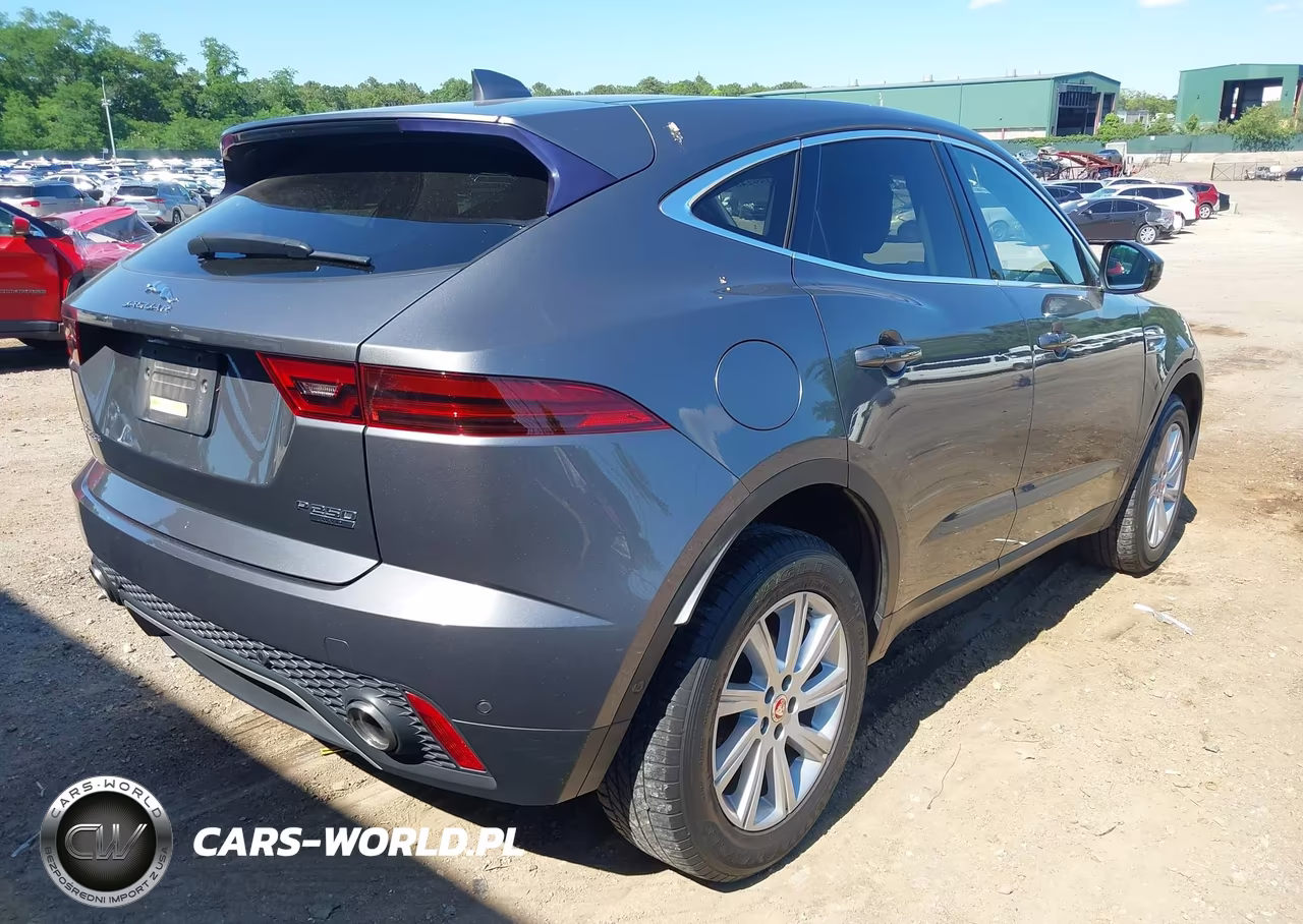 2018 Jaguar E-Pace R-Dynamic S-S VIN:SADFJ2FXXJ1Z20001 - 4