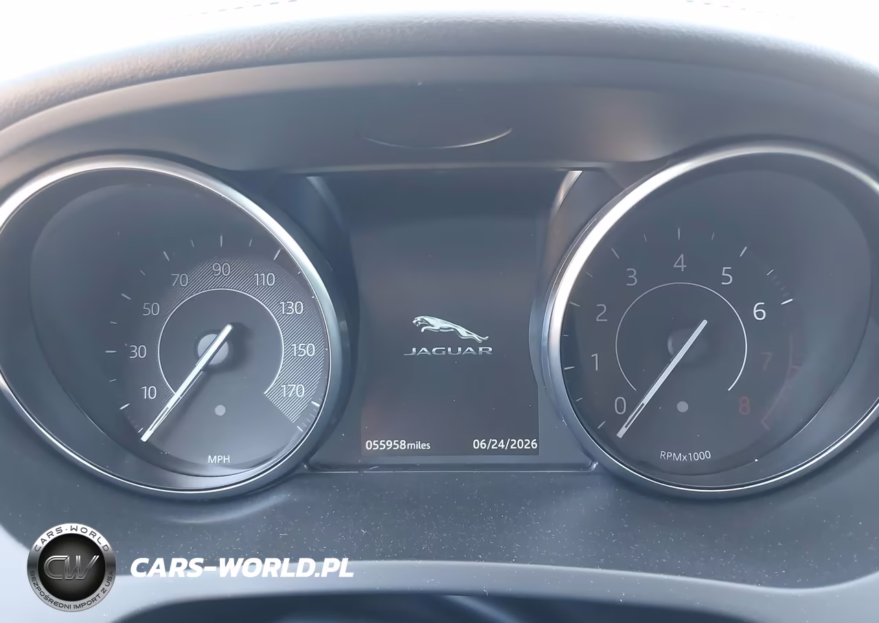 2018 Jaguar E-Pace R-Dynamic S-S VIN:SADFJ2FXXJ1Z20001 - 7