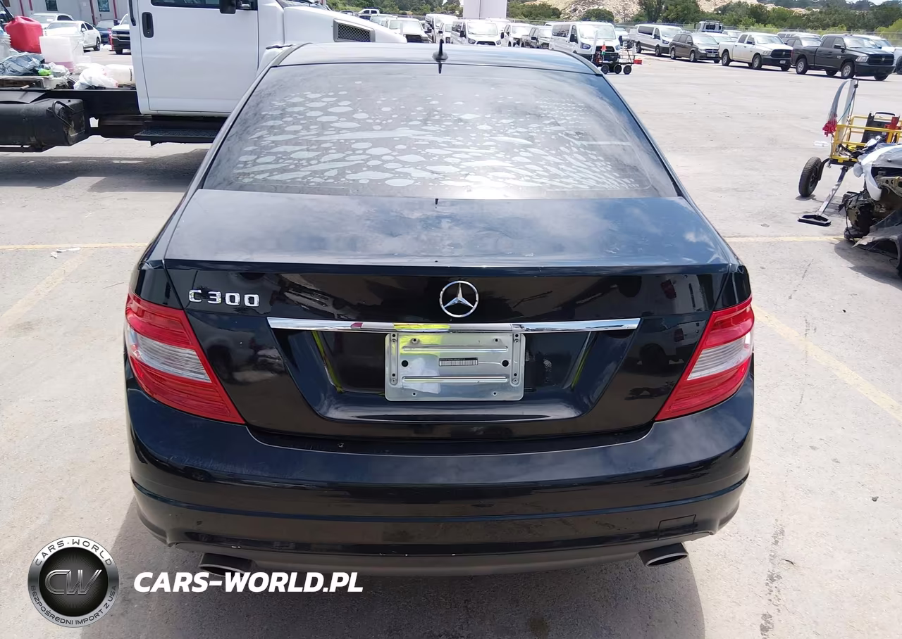 2010 Mercedes-Benz C 300 Luxury-Sport VIN:WDDGF5EBXAR092211 - 16