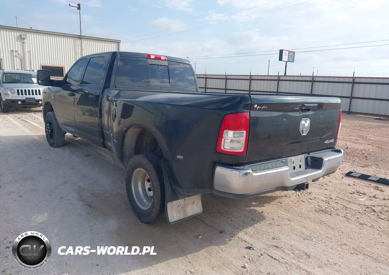 2024 Ram 3500 Tradesman 4X4 8' Box VIN:3C63RRGLXRG122646 - 3