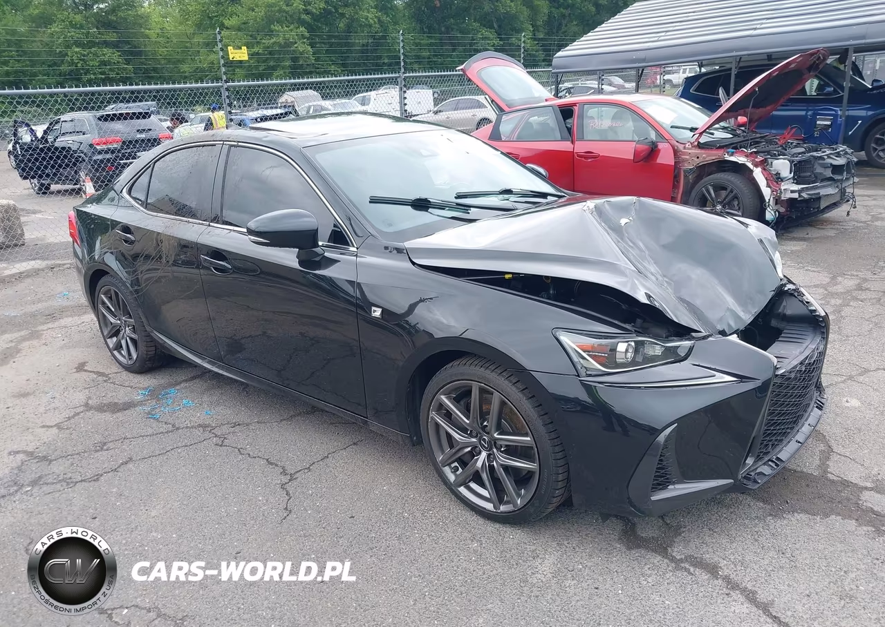 2019 Lexus Is 300 – zdjęcie 1 z 16