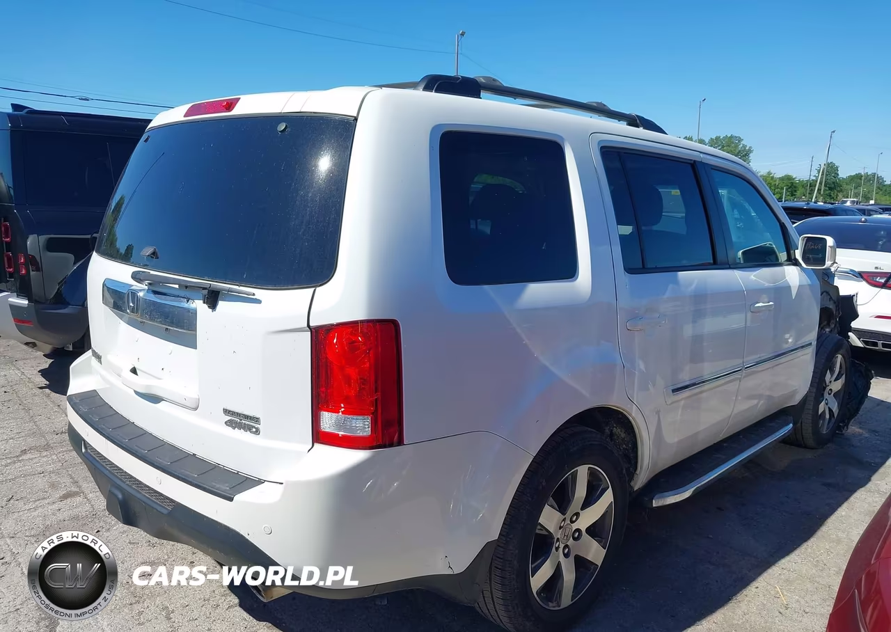 2012 Honda Pilot Touring VIN:5FNYF4H96CB068451 - 4
