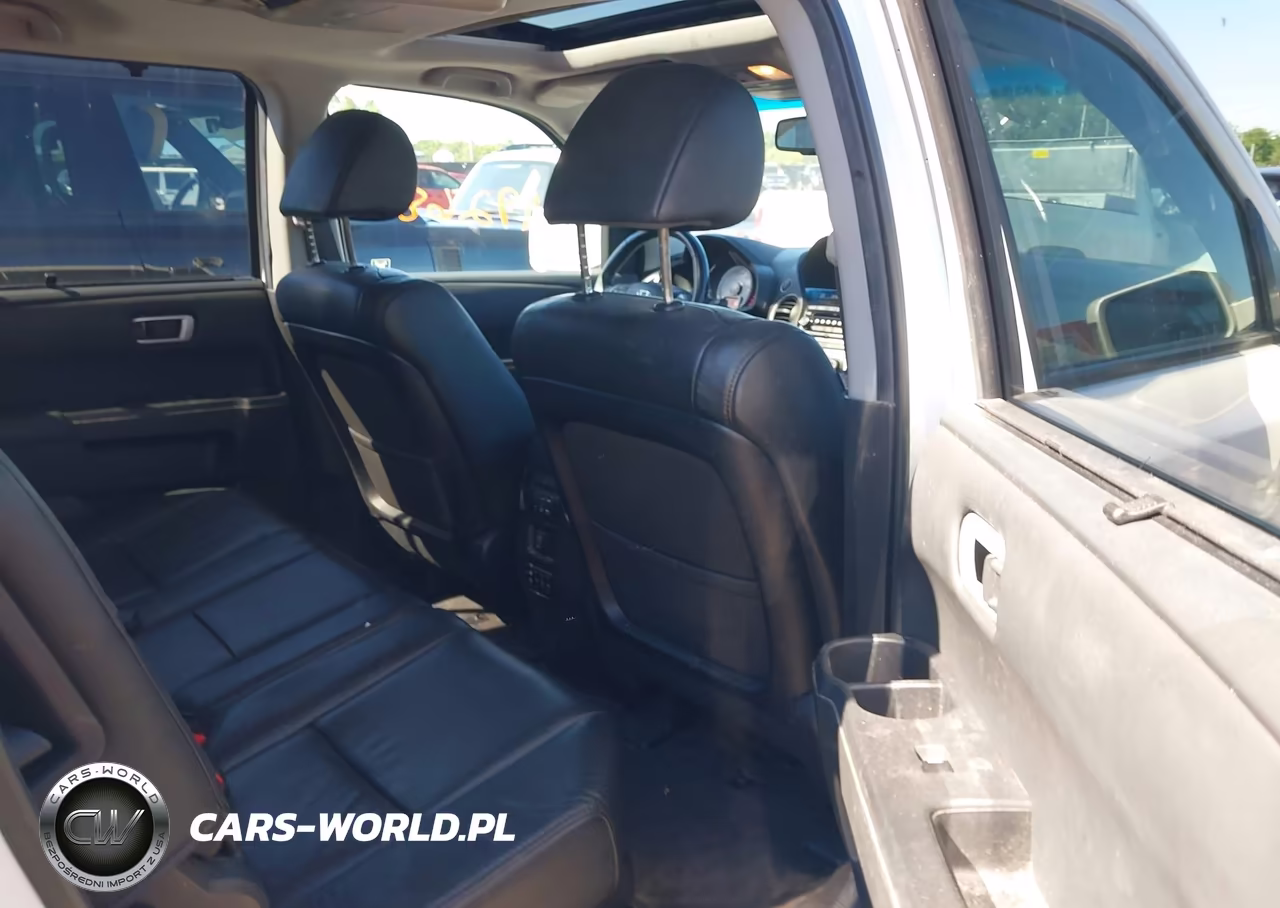 2012 Honda Pilot Touring VIN:5FNYF4H96CB068451 - 8