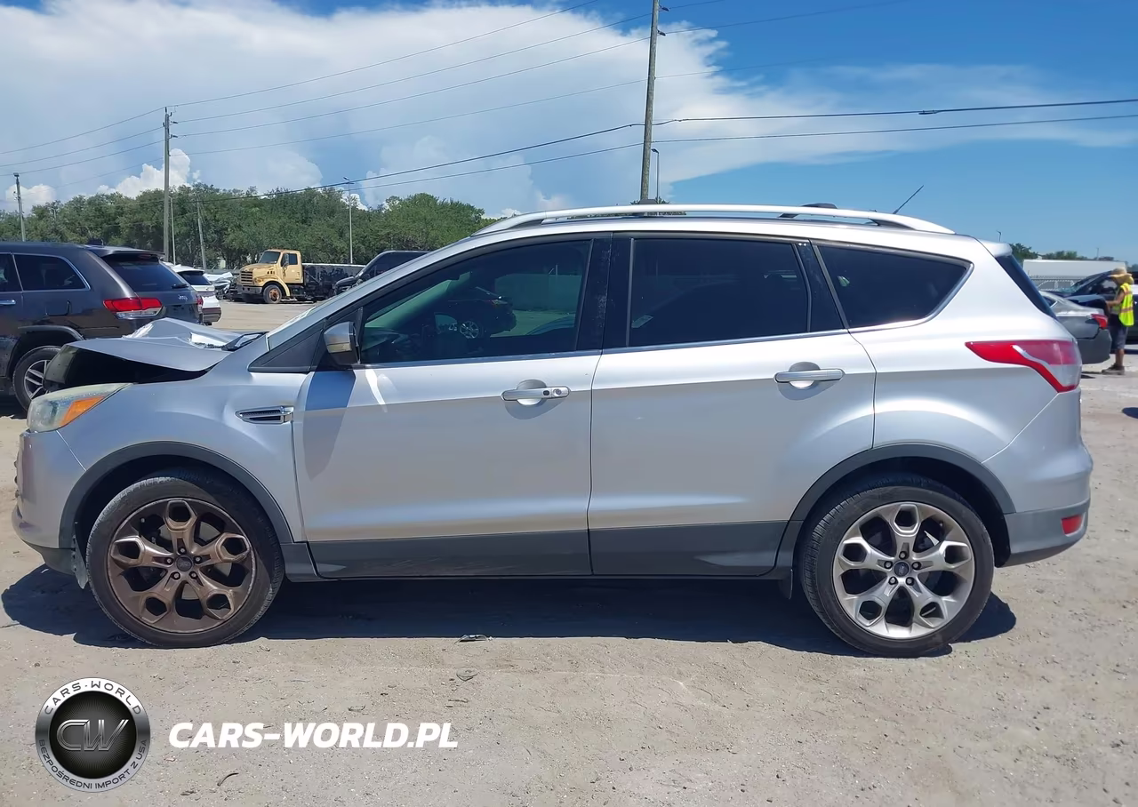 2016 Ford Escape Titanium VIN:1FMCU0J98GUA91743 - 14