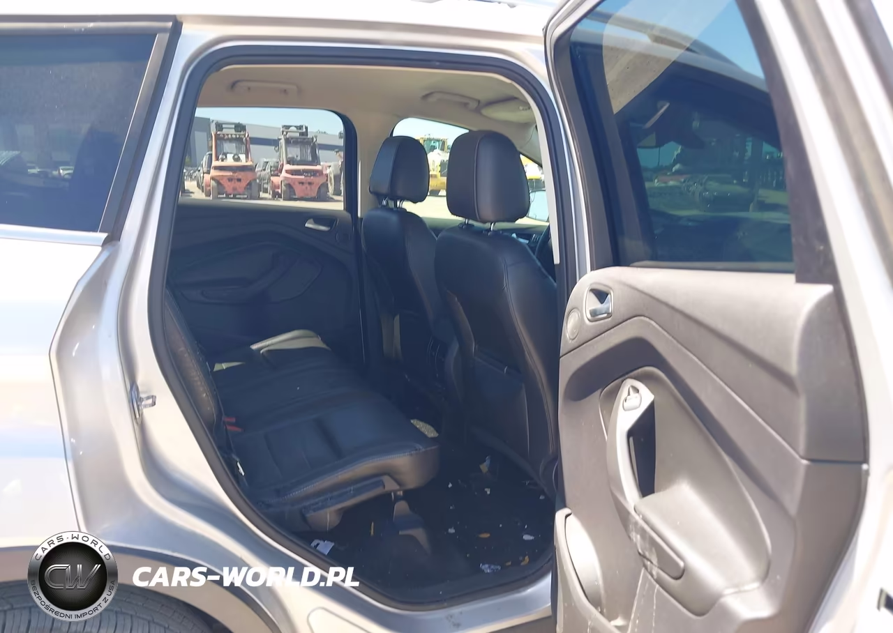 2016 Ford Escape Titanium VIN:1FMCU0J98GUA91743 - 8