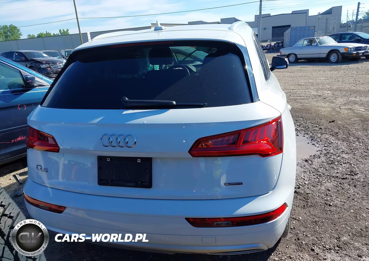 2019 Audi Q5 45 Premium VIN:WA1ANAFY2K2118402 - 17