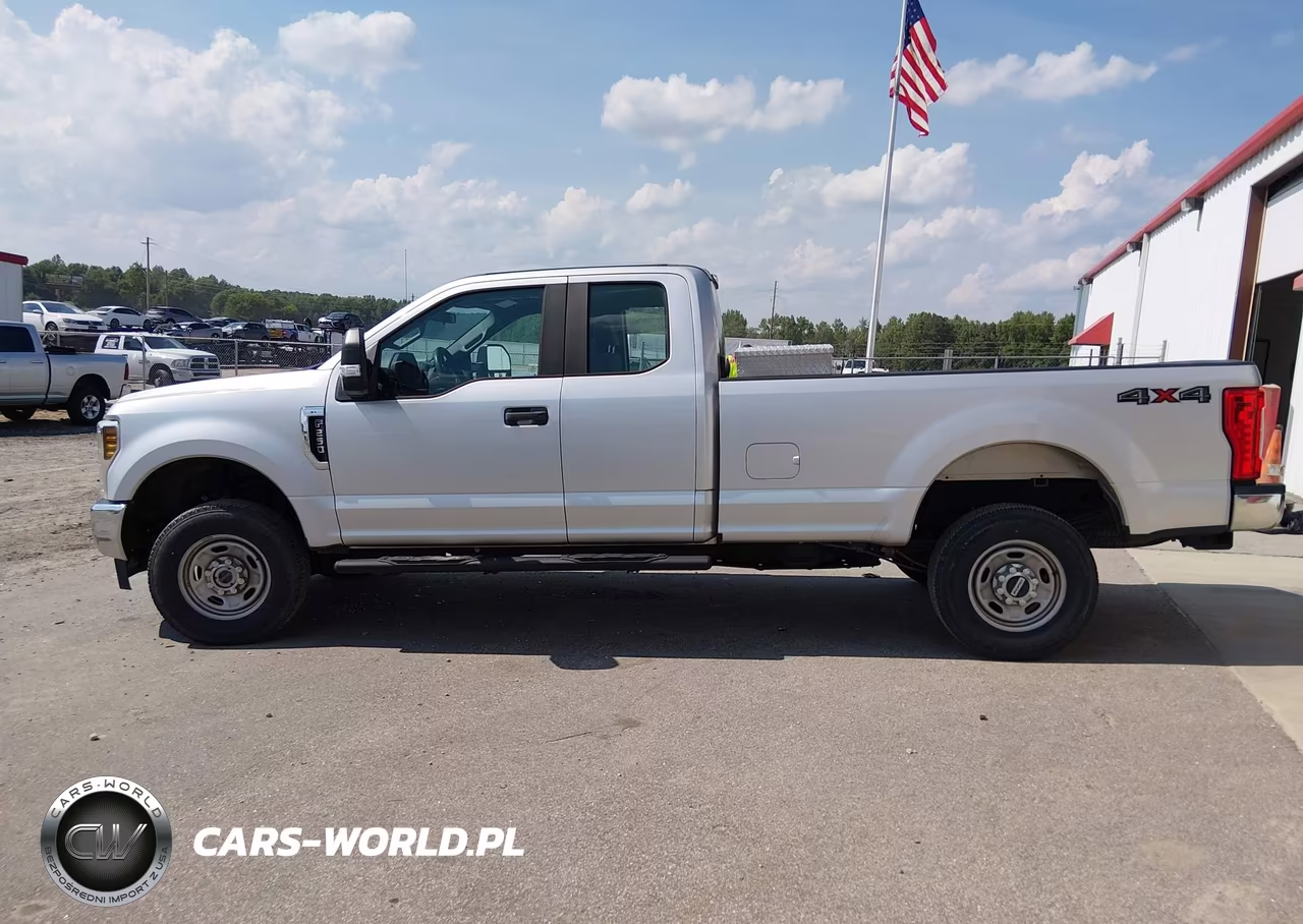 2018 Ford F-250 Lariat-Xl-Xlt VIN:1FT7X2B60JEC83950 - 14