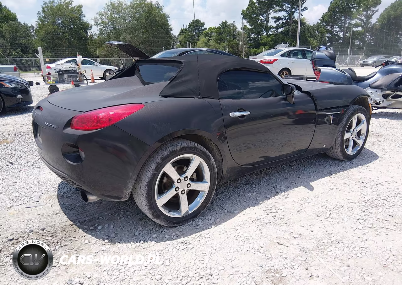 2007 Pontiac Solstice VIN:1G2MB35B37Y140552 - 4