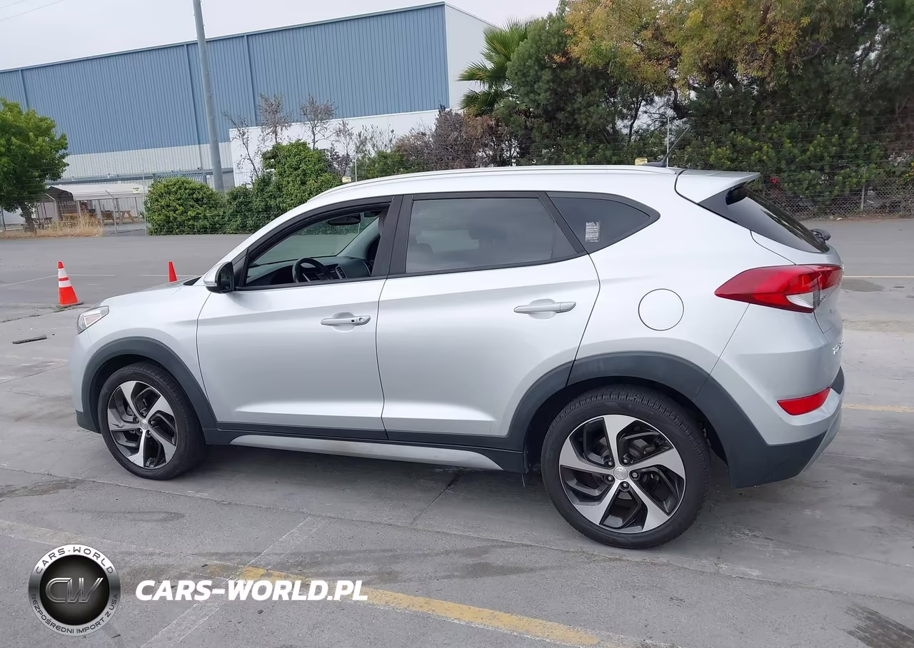 2017 Hyundai Tucson Sport VIN:KM8J33A2XHU468010 - 14