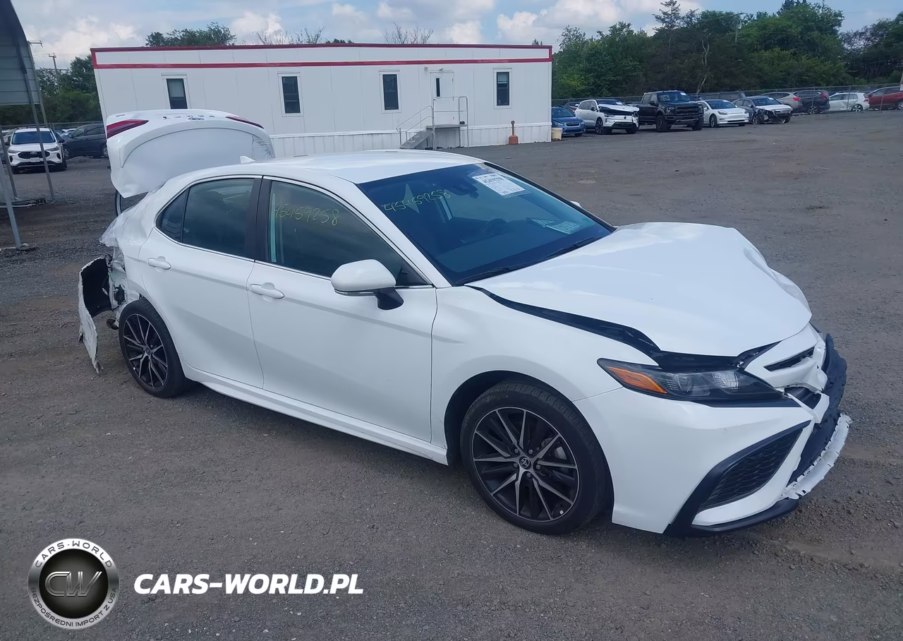 2024 Toyota Camry Se – zdjęcie 1 z 17