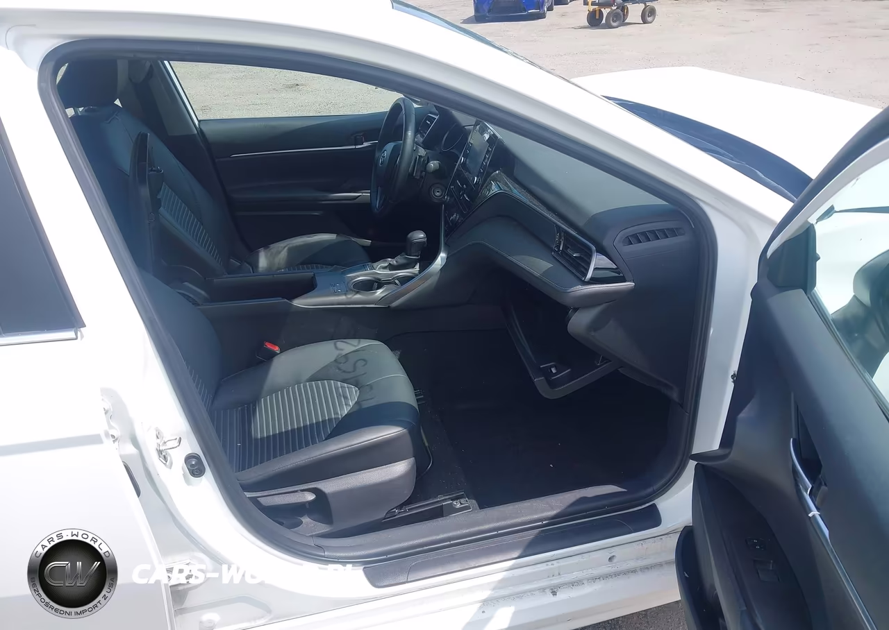 2024 Toyota Camry Se VIN:4T1G11AKXRU902528 - 5
