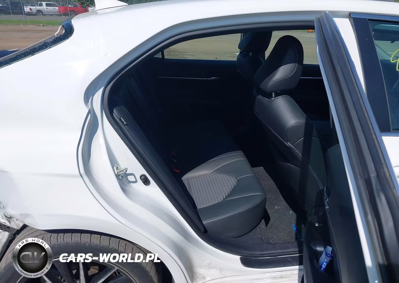 2024 Toyota Camry Se VIN:4T1G11AKXRU902528 - 8