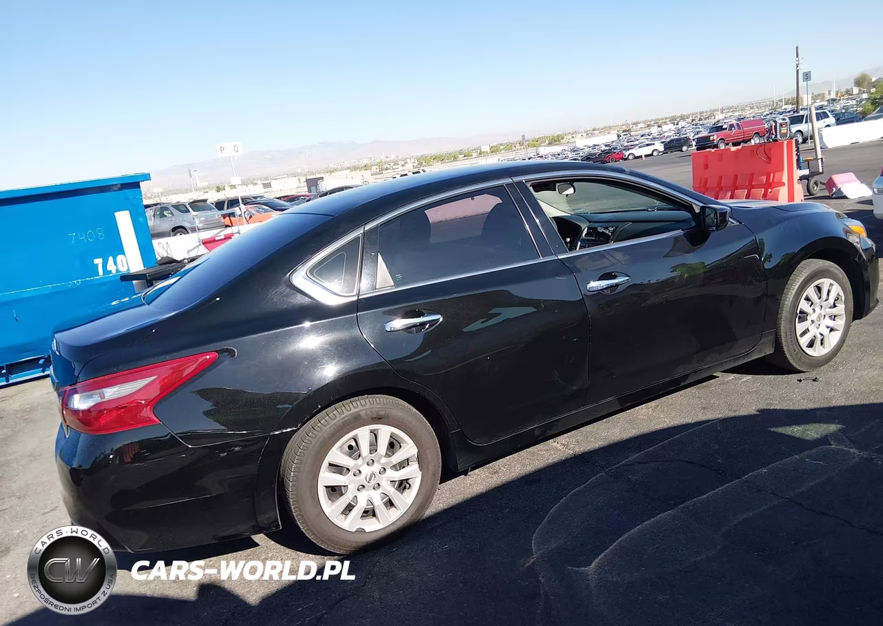 2018 Nissan Altima 2.5 S VIN:1N4AL3AP0JC164637 - 4