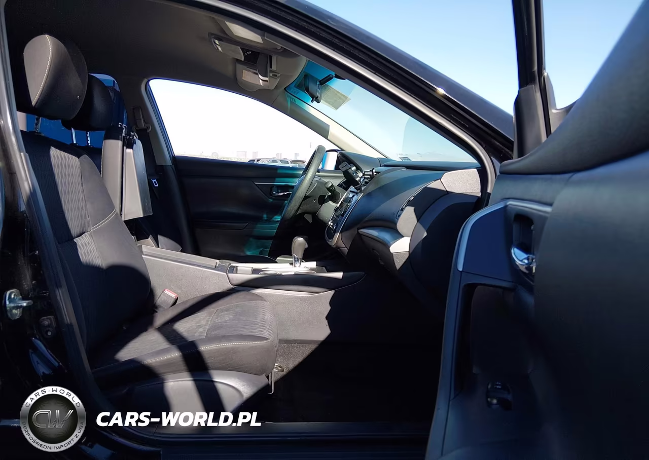 2018 Nissan Altima 2.5 S VIN:1N4AL3AP0JC164637 - 5