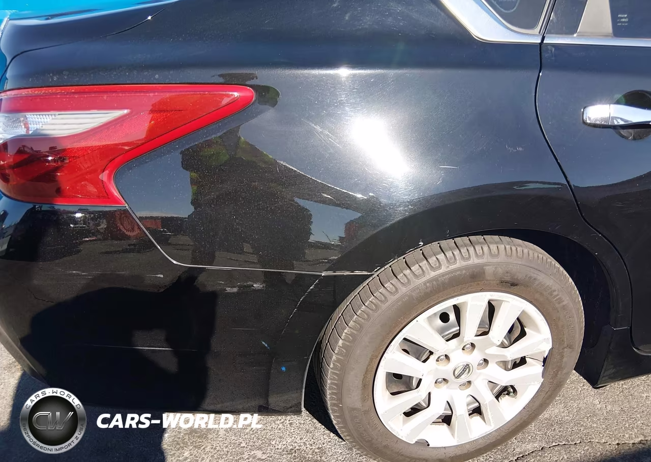 2018 Nissan Altima 2.5 S VIN:1N4AL3AP0JC164637 - 6