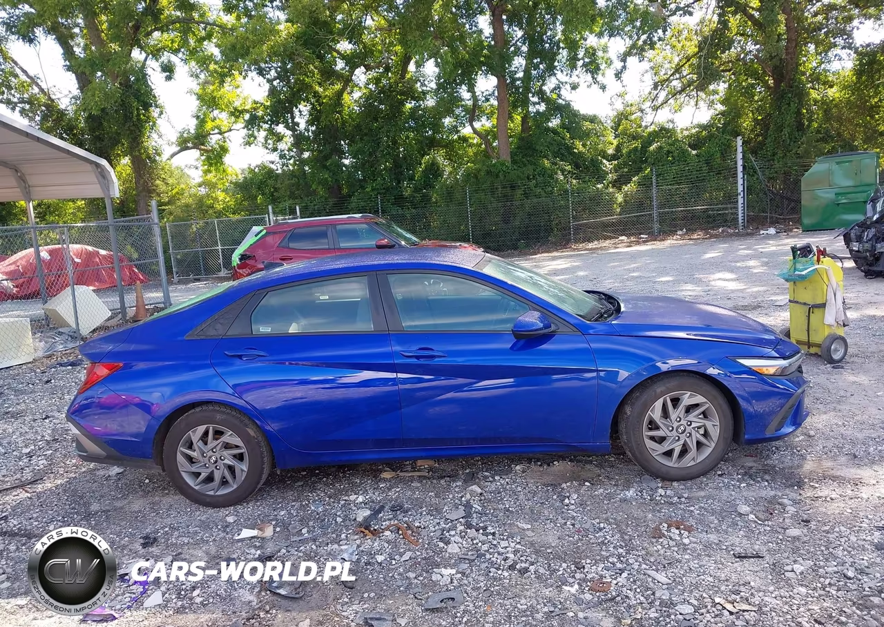 2024 Hyundai Elantra Sel VIN:KMHLM4DG1RU640526 - 13