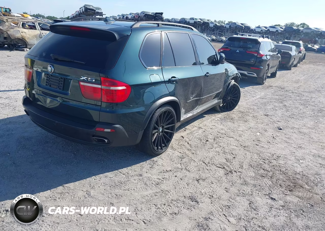 2007 BMW X5 4.8I VIN:4USFE83537LY65632 - 4
