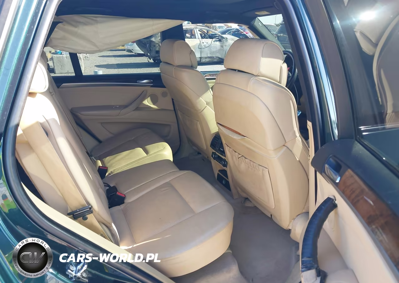2007 BMW X5 4.8I VIN:4USFE83537LY65632 - 8