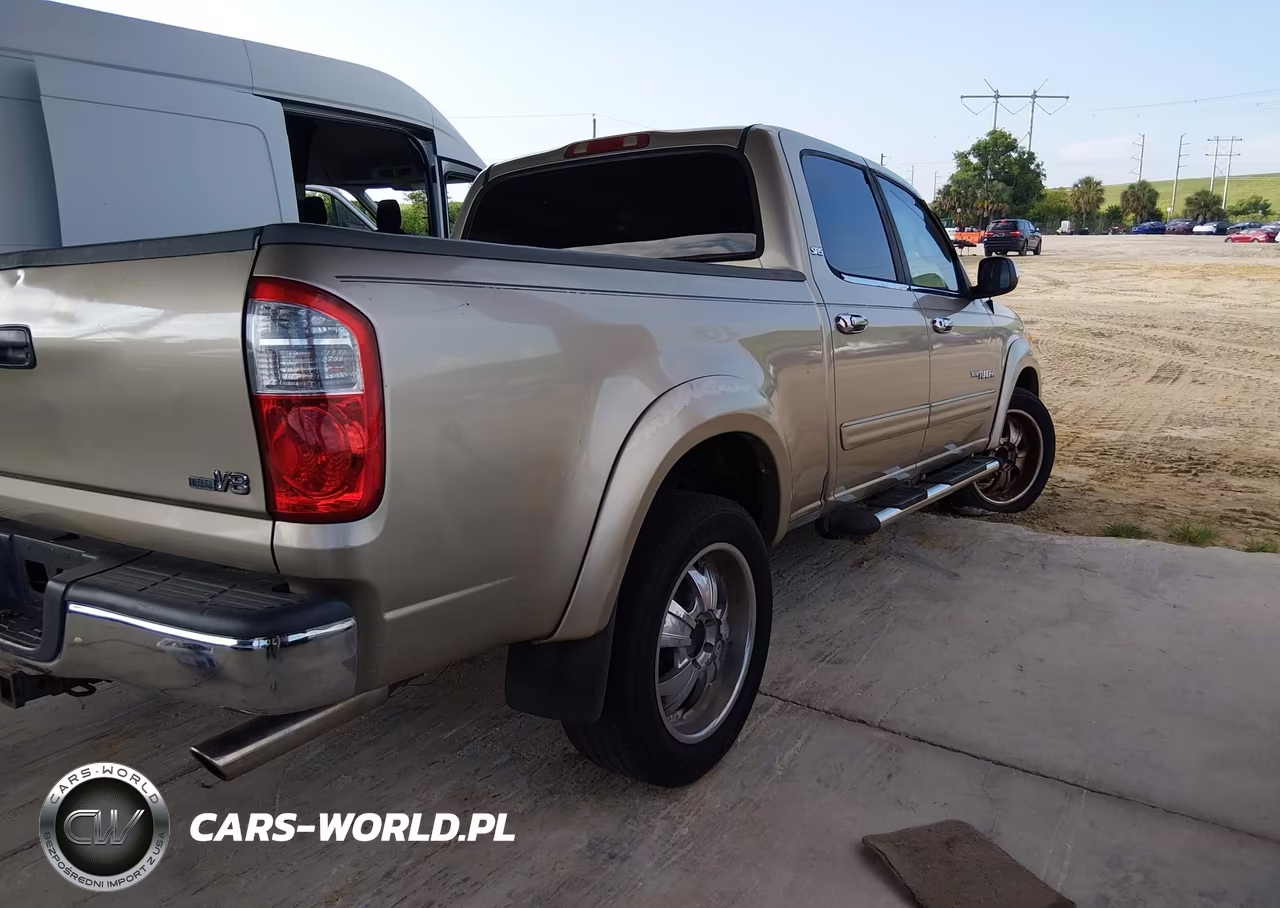 2004 Toyota Tundra Sr5 V8 VIN:5TBET341X4S442569 - 4