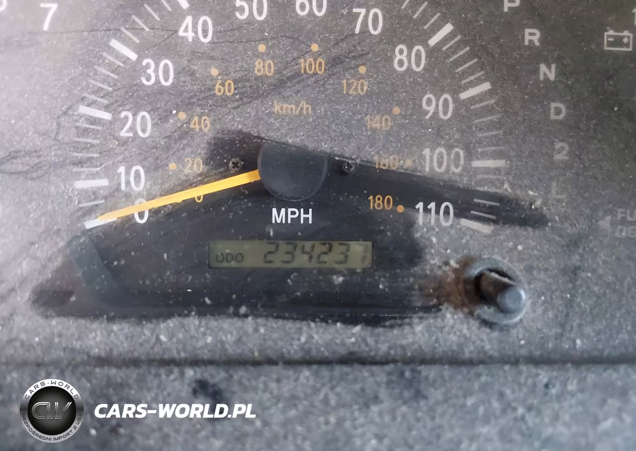2004 Toyota Tundra Sr5 V8 VIN:5TBET341X4S442569 - 7