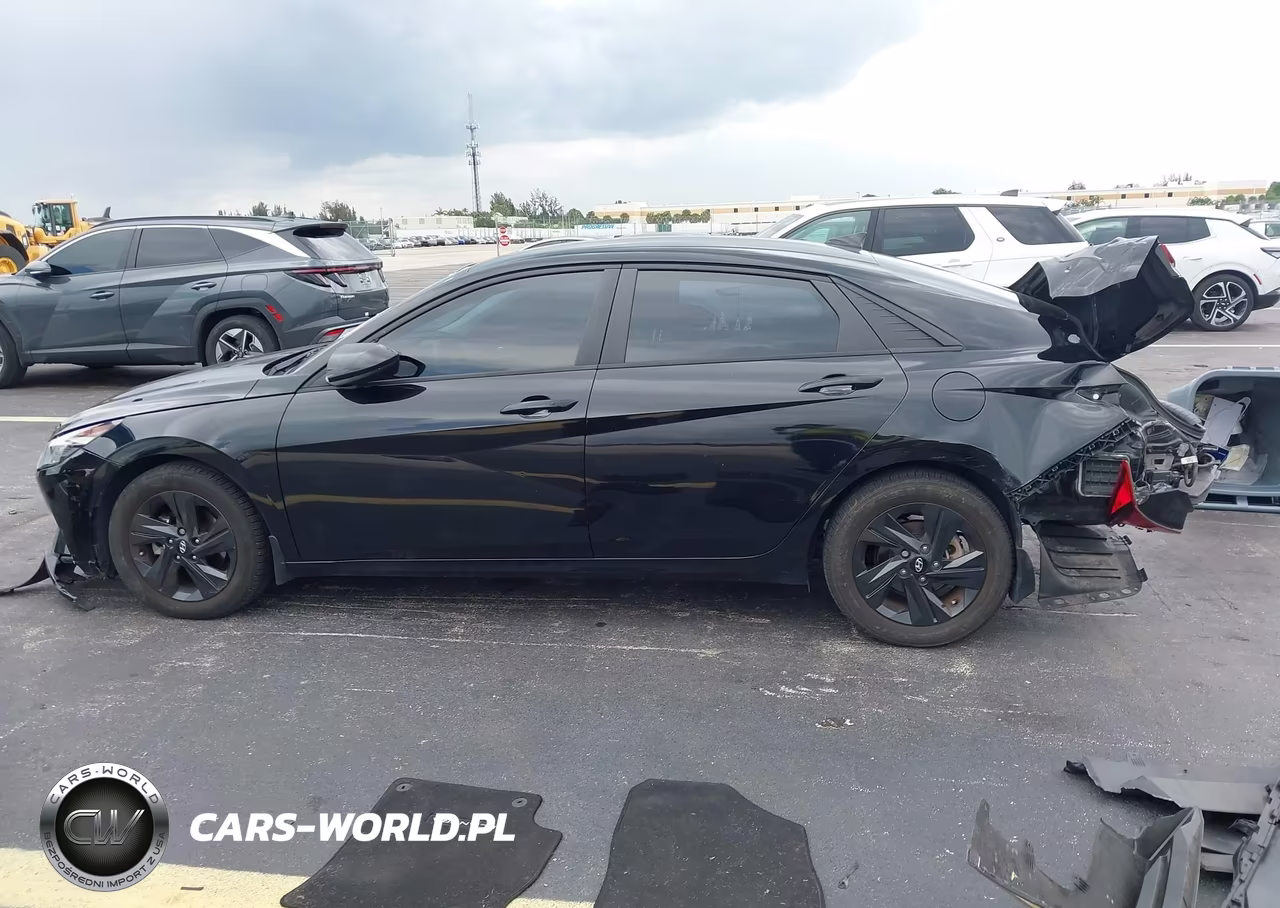 2023 Hyundai Elantra Sel VIN:KMHLM4AG3PU381894 - 15