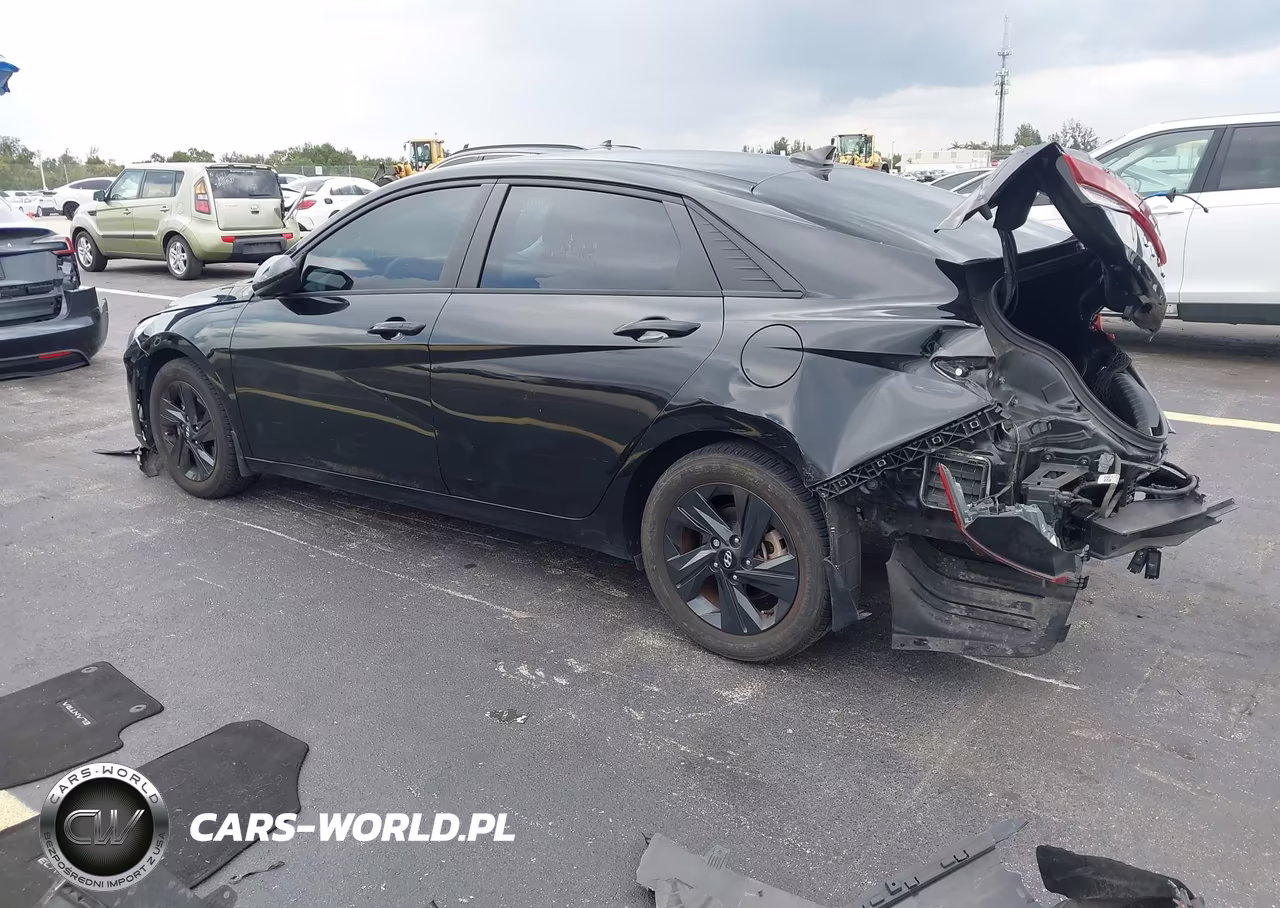 2023 Hyundai Elantra Sel VIN:KMHLM4AG3PU381894 - 3