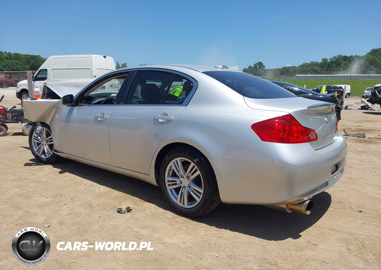2015 Infiniti Q40 VIN:JN1CV6AP5FM503573 - 3