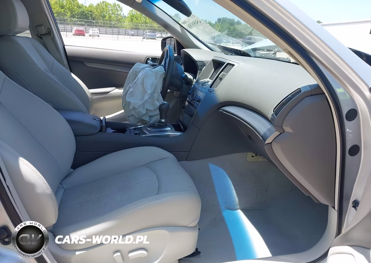 2015 Infiniti Q40 VIN:JN1CV6AP5FM503573 - 5