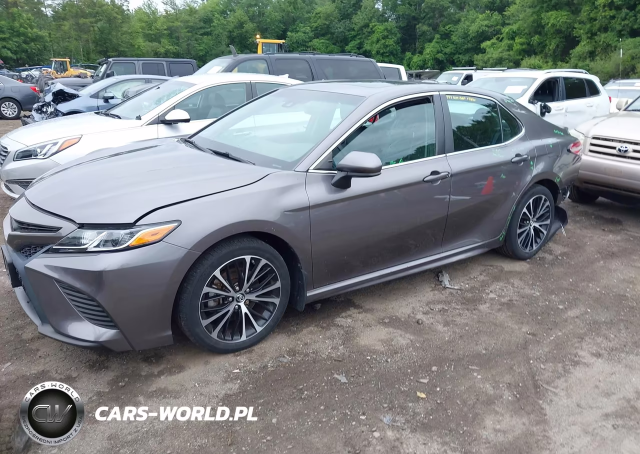 2018 Toyota Camry Se VIN:4T1B11HK5JU659294 - 2