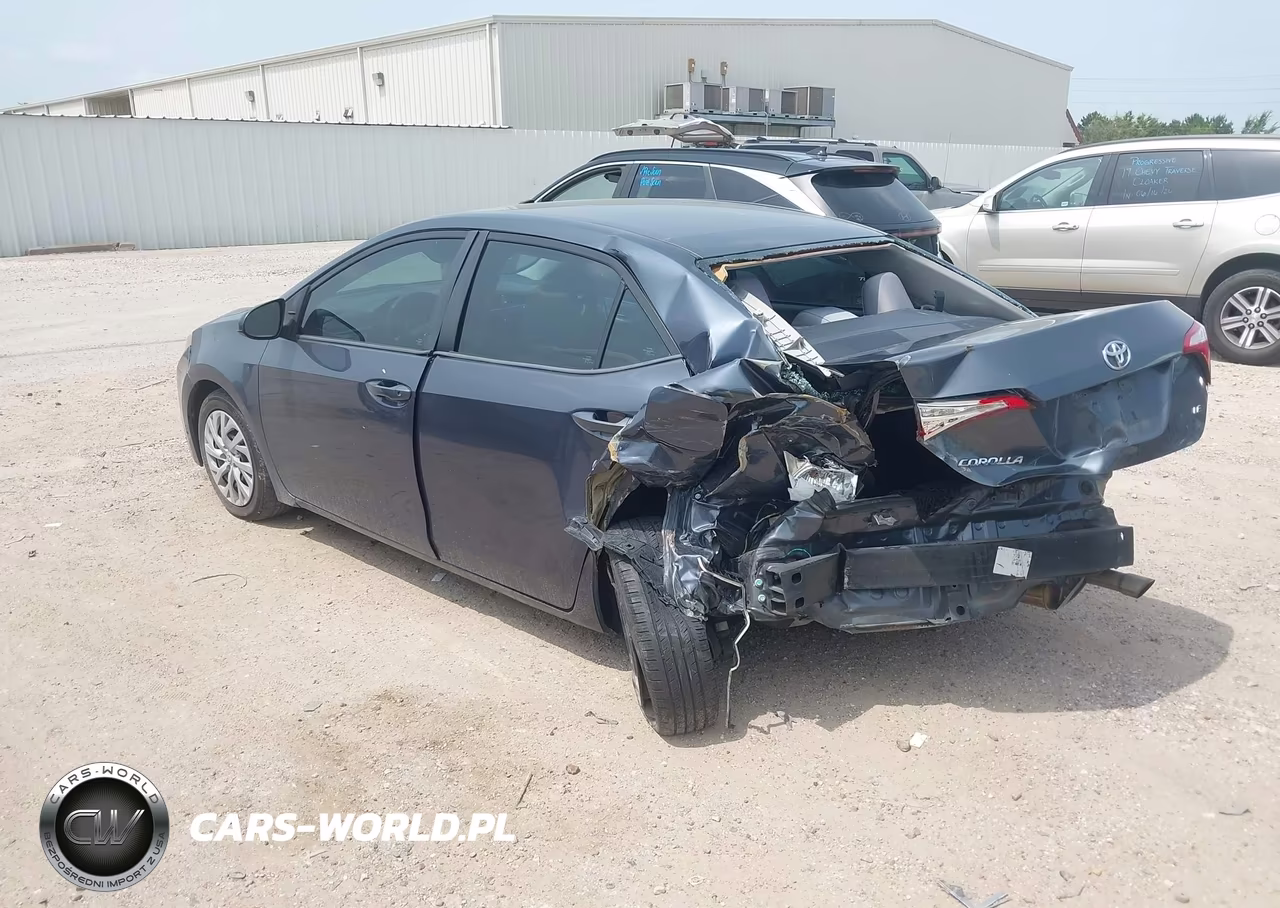 2016 Toyota Corolla Le VIN:5YFBURHE3GP529511 - 3