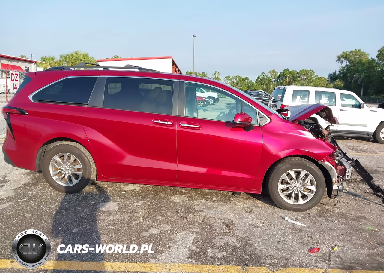 2022 Toyota Sienna Xle VIN:5TDYRKEC5NS100557 - 13