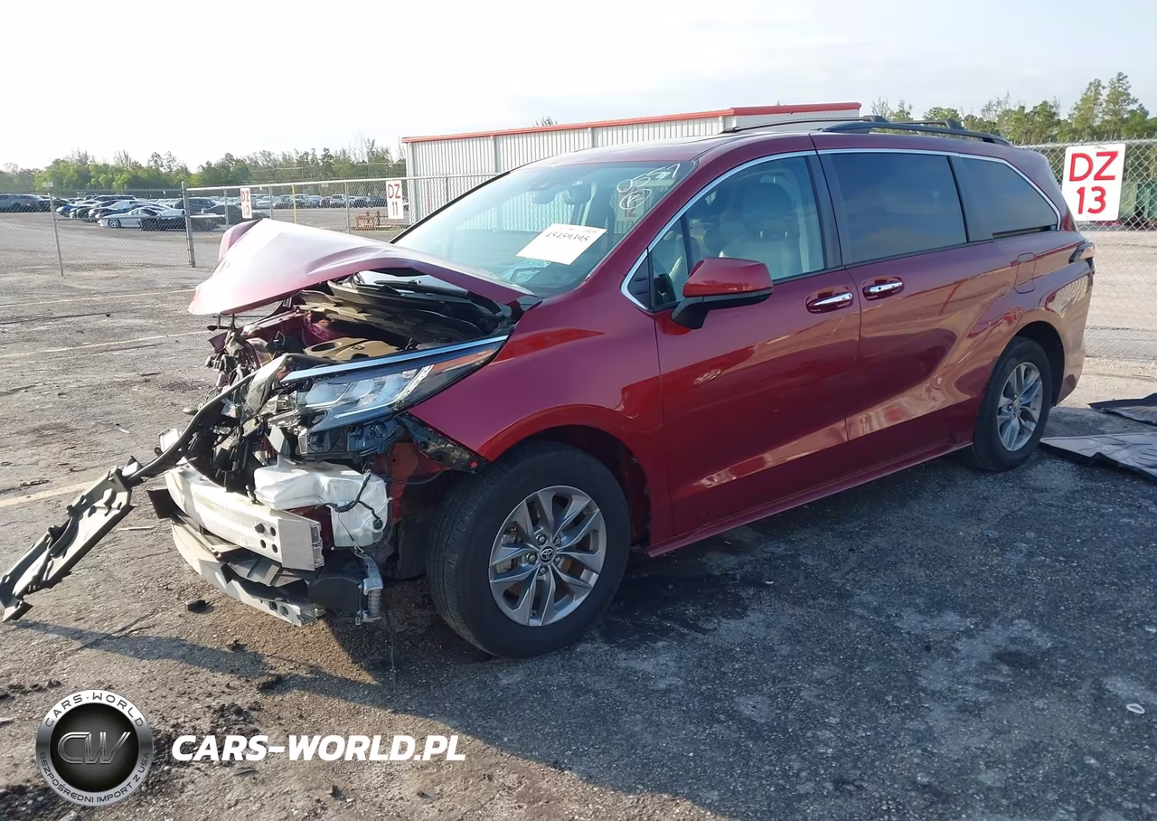 2022 Toyota Sienna Xle VIN:5TDYRKEC5NS100557 - 2