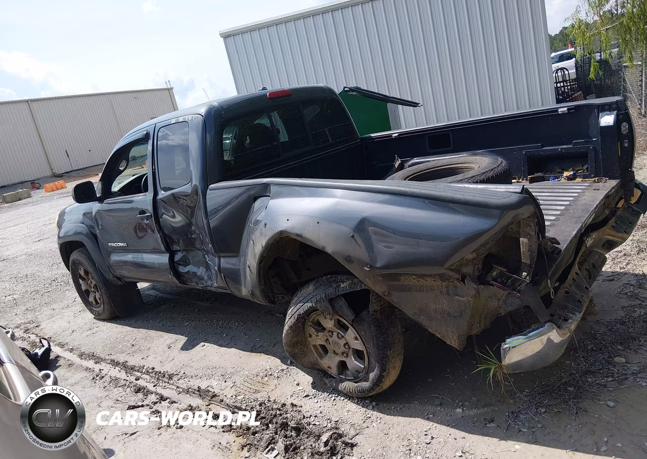 2010 Toyota Tacoma Prerunner V6 VIN:5TETU4GN0AZ695124 - 15