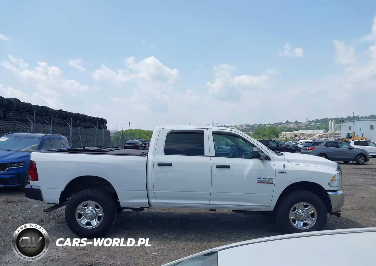 2014 Ram 2500 Tradesman VIN:3C6TR5CT9EG118564 - 13