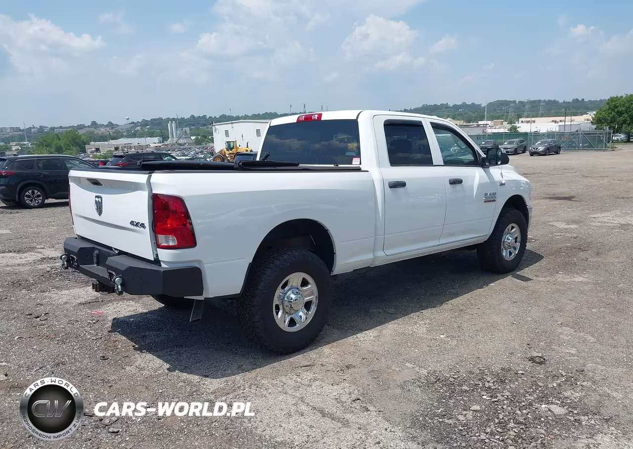 2014 Ram 2500 Tradesman VIN:3C6TR5CT9EG118564 - 4