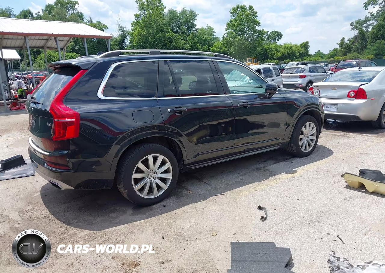 2017 Volvo Xc90 T6 Momentum VIN:YV4A22PK3H1123294 - 4