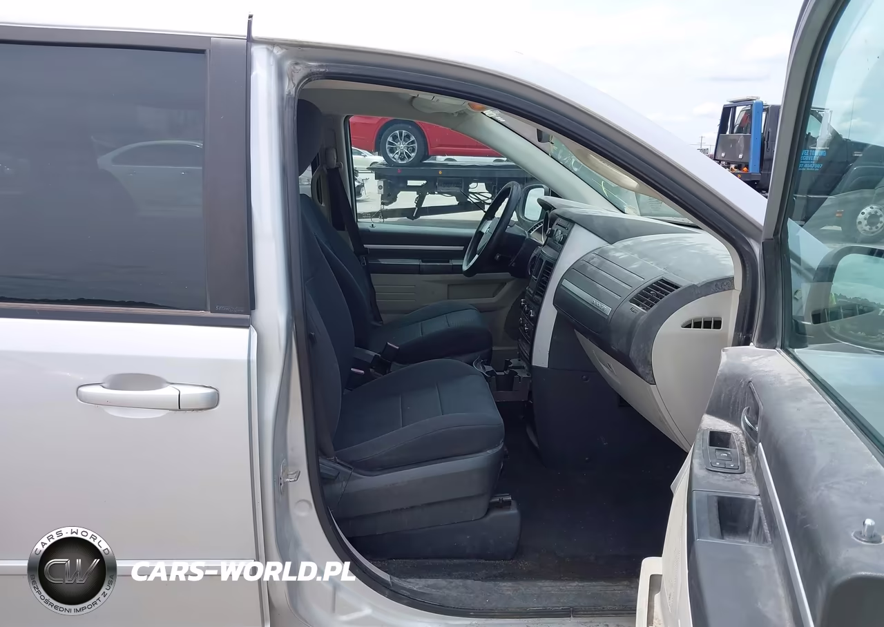 2010 Dodge Grand Caravan Se VIN:2D4RN4DE6AR145799 - 5