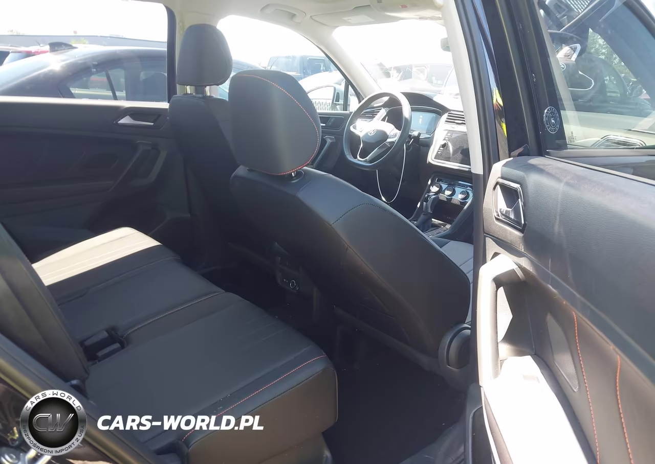 2024 Volkswagen Tiguan 2.0T Wolfsburg Edition VIN:3VVAB7AX8RM229136 - 8