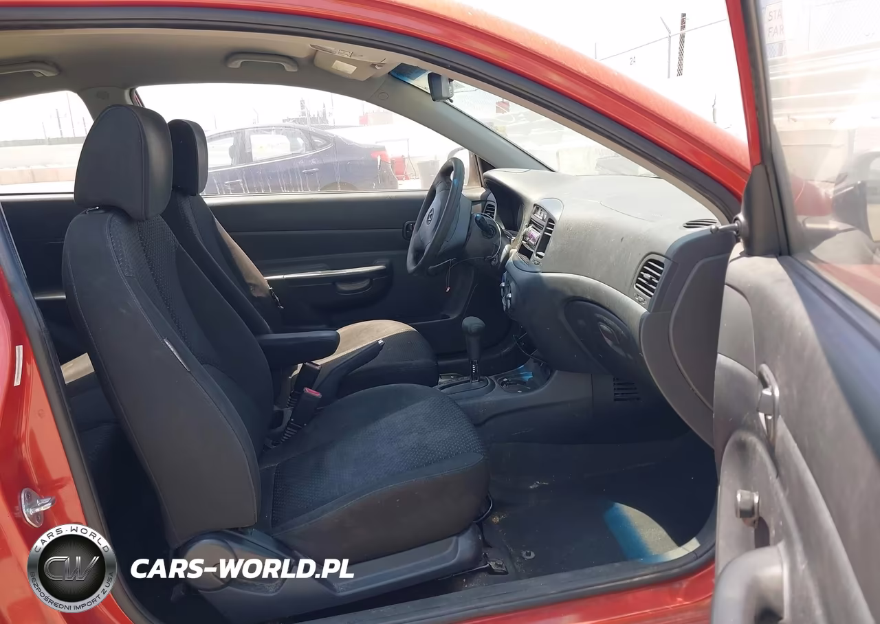 2010 Hyundai Accent Gs VIN:KMHCM3AC6AU162636 - 5