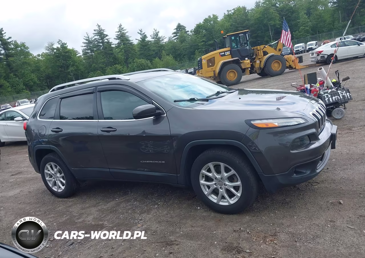 2017 Jeep Cherokee Latitude VIN:1C4PJMCB8HW520701 - 13