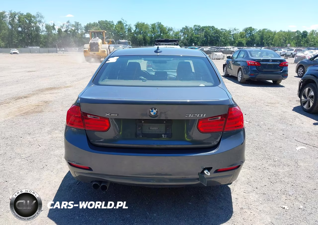 2015 BMW 328I xDrive VIN:WBA3B3C55FF547509 - 16