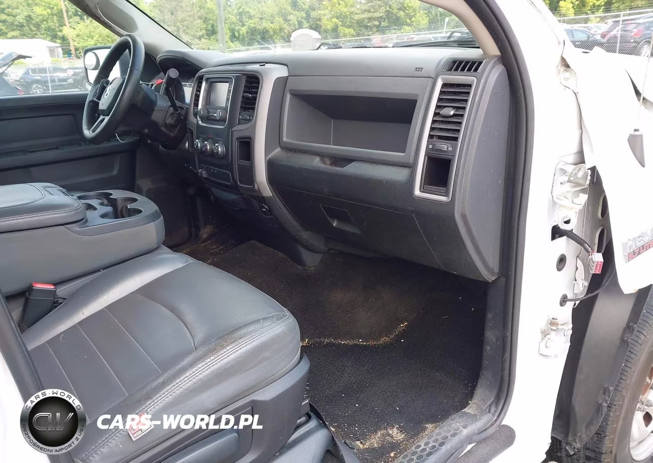 2016 Ram 2500 Tradesman VIN:3C6TR4CT7GG119791 - 5