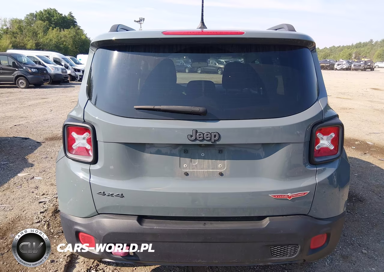 2017 Jeep Renegade Trailhawk VIN:ZACCJBCB4HPE93688 - 16
