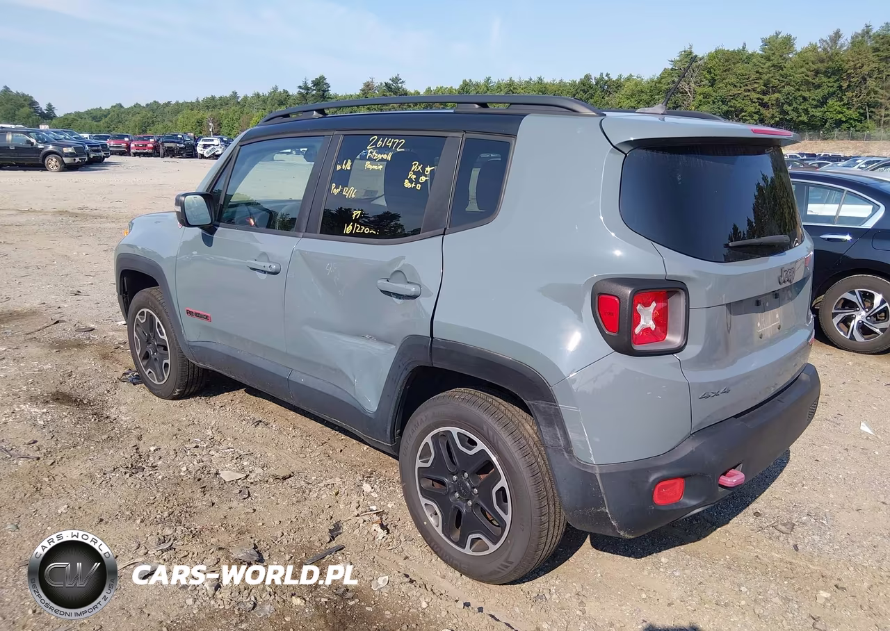 2017 Jeep Renegade Trailhawk VIN:ZACCJBCB4HPE93688 - 3