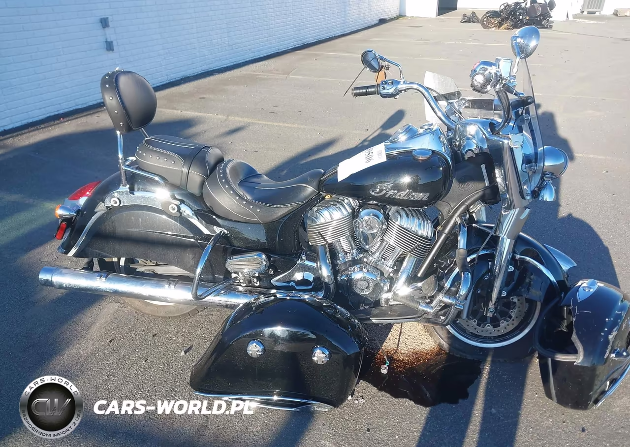 2016 Indian Motorcycle Co. Springfield VIN:56KTHAAA9G3339653 - 12