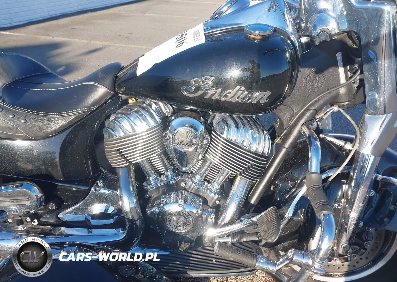 2016 Indian Motorcycle Co. Springfield VIN:56KTHAAA9G3339653 - 8