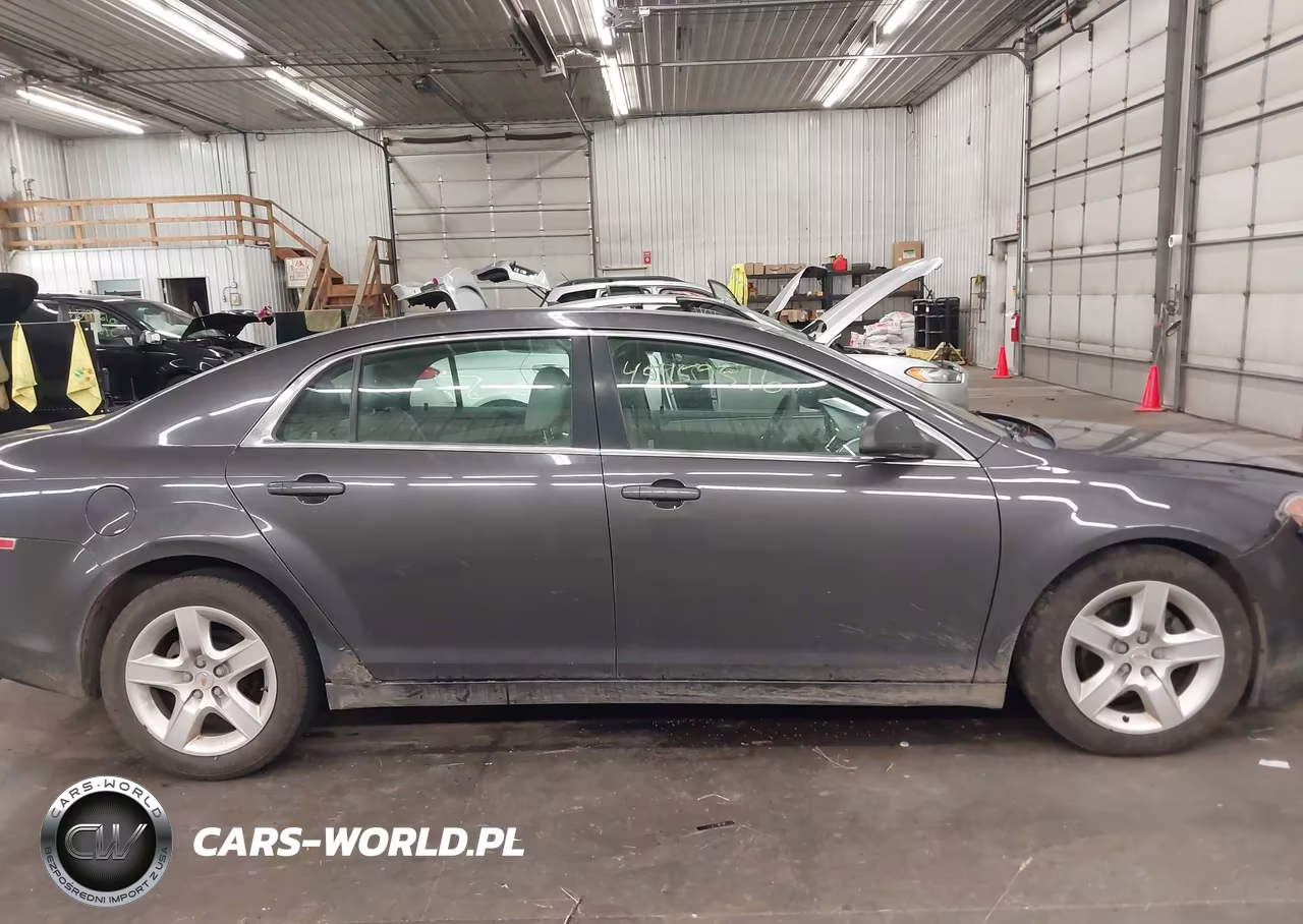 2011 Chevrolet Malibu Ls VIN:1G1ZB5E1XBF276582 - 14