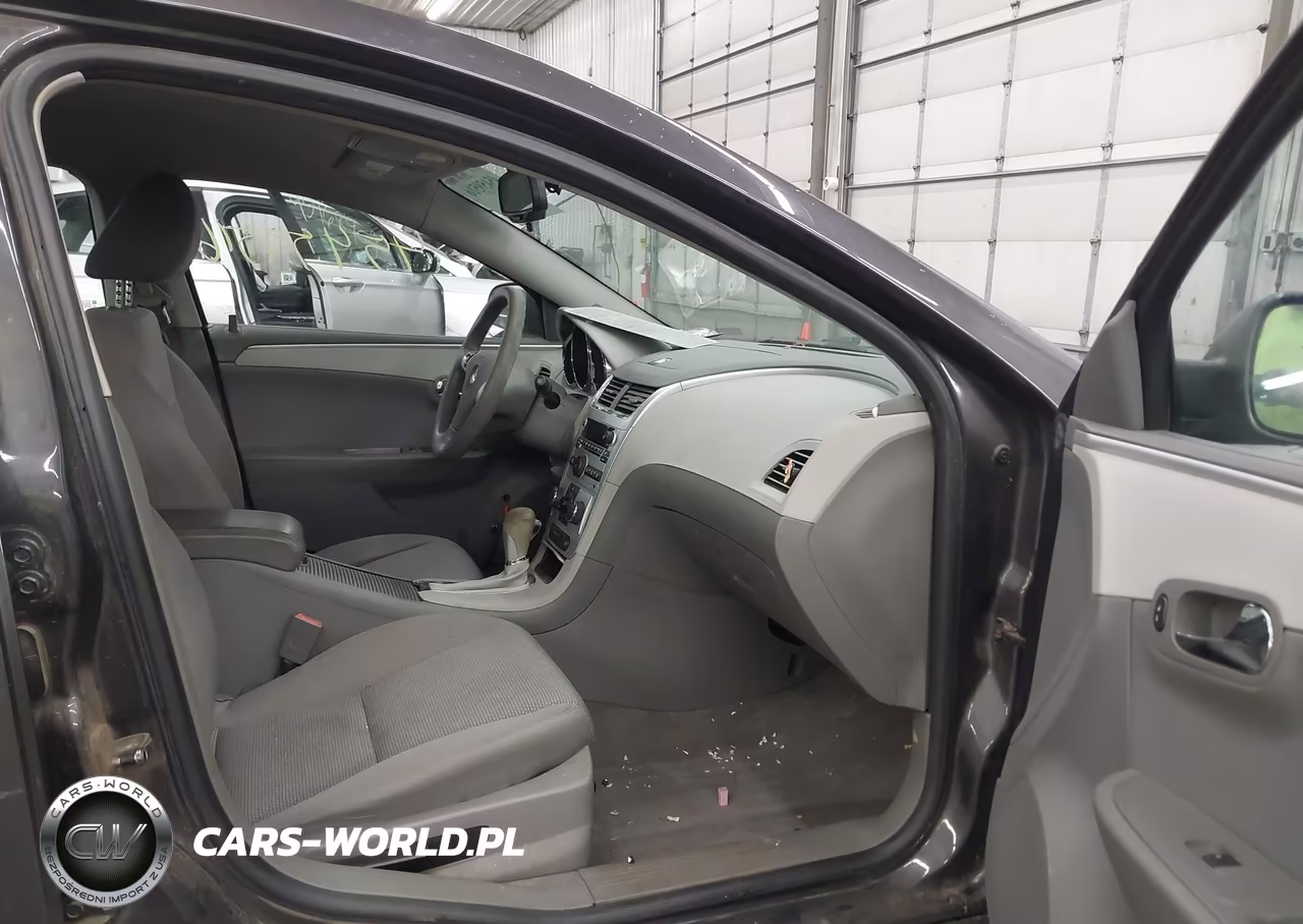 2011 Chevrolet Malibu Ls VIN:1G1ZB5E1XBF276582 - 5