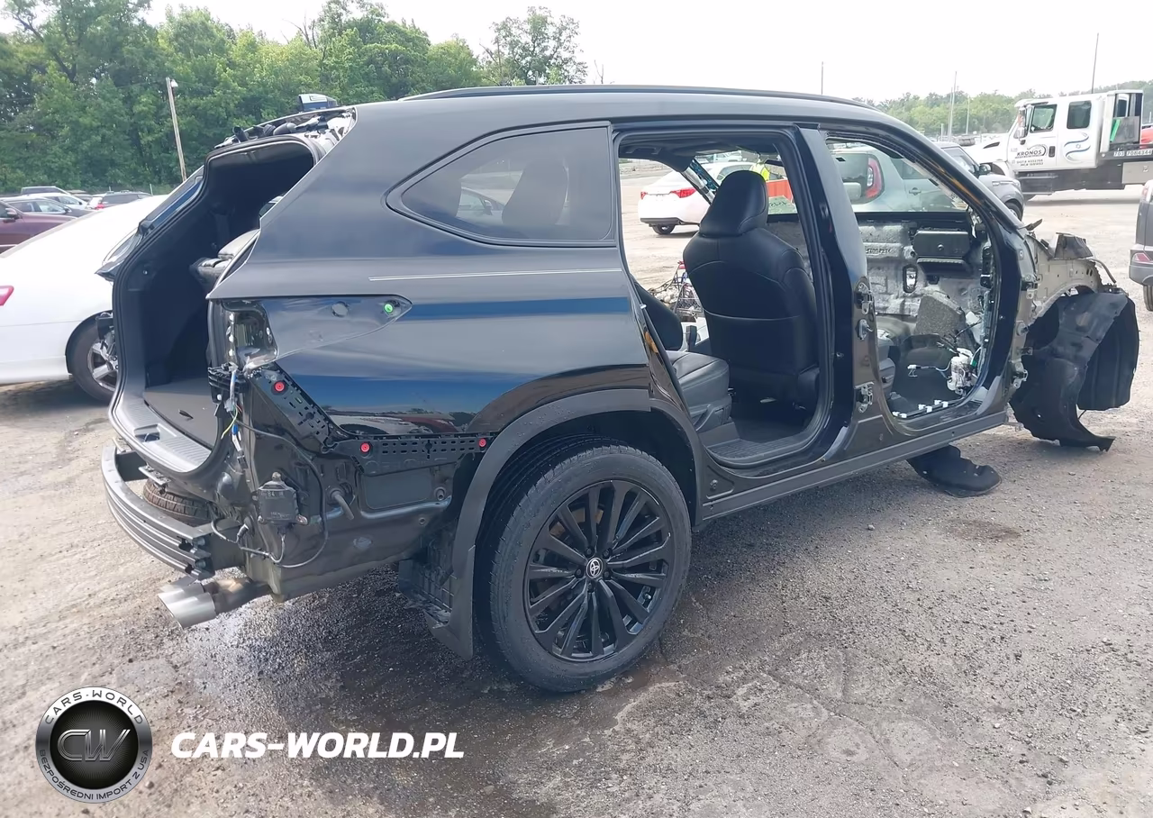 2023 Toyota Highlander Xse VIN:5TDKDRBH3PS014566 - 4
